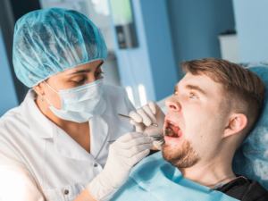 Dentista clínico geral